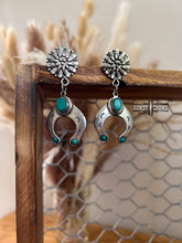 Load image into Gallery viewer, Graceland Earrings
